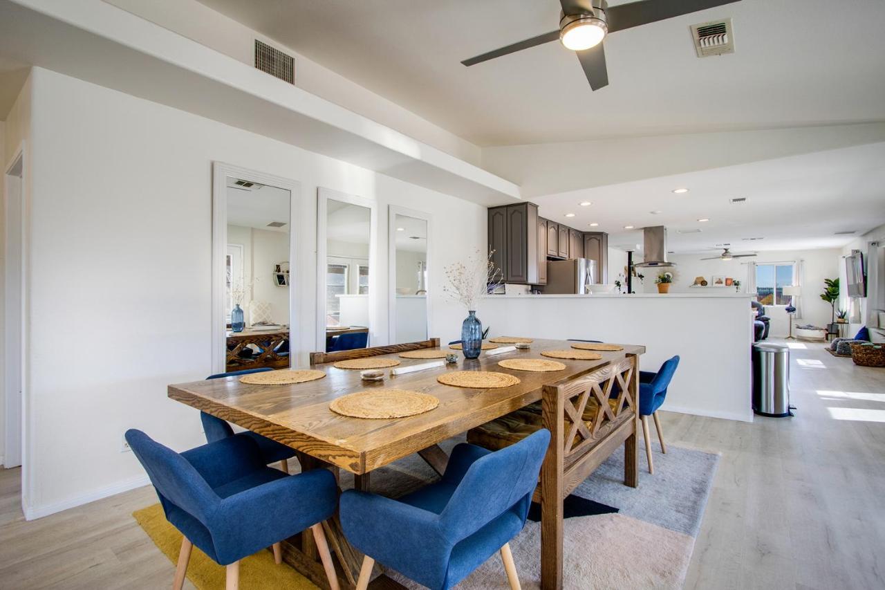 Sapphire Haven + Casita! Pool + Spa + Movie Theatre + 10 Min To Monument! Joshua Tree Exterior photo