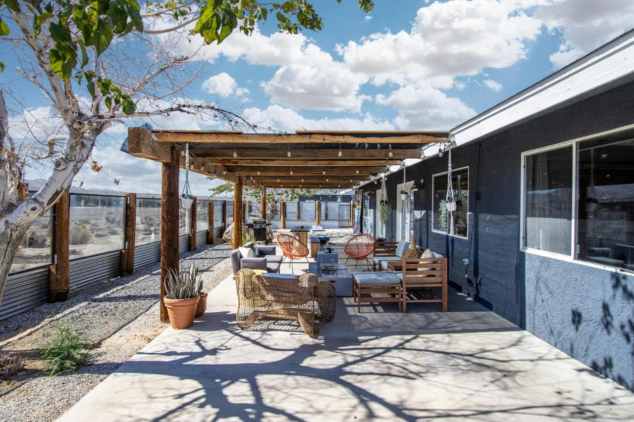 Sapphire Haven + Casita! Pool + Spa + Movie Theatre + 10 Min To Monument! Joshua Tree Exterior photo